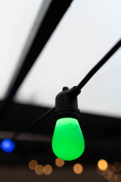 Wysokiej jakości girlanda żarówkowa do użytku na zewnątrz